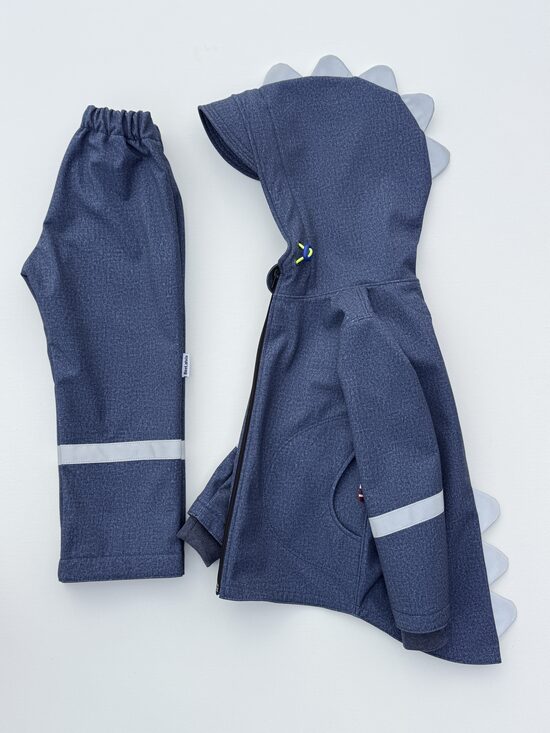 Džinsu kamuflāža ar gaismu atstarojošām spuriņām